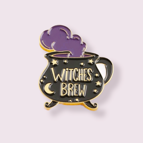A unique gift for those who are fans of the occult, witchcraft and Halloween. Pin Size Roughly 3cm. Material: Enamel and zinc alloy 