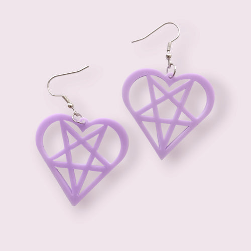 The perfect pair of earrings for my witchy / alt babes. These stunning lilac earrings are 4x3.8cm and come on nickel free hooks.