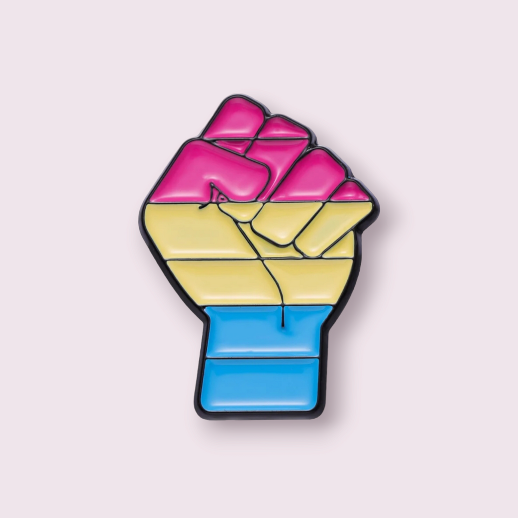 A unique gift for the LGBTQ+ Pansexuals, lets show some pride. Pin Size Roughly 3x2cm. Material: Enamel and zinc alloy. 