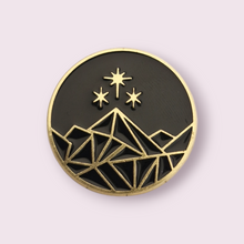 Load image into Gallery viewer, If you&#39;re a fan of the book series, &quot;A Court of Thorns and Roses&quot;, you&#39;re going to love this new pin. Inspired by the city of starlight in book 2. Material enamel, size roughly 2.9cm
