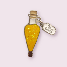 Load image into Gallery viewer, Potterheads, I&#39;ve got a new pin for you. Inspired by the liquid luck used by Harry in The Goblet of Fire. Enamel Pin, roughly 3.4x1.1cm
