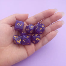 Load image into Gallery viewer, Purple Shimmer Dice Set
