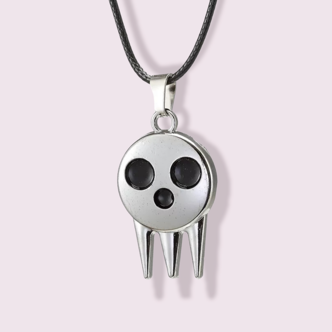 If you're an anime fan then you've probably a binged Soul Eater at some point. This popular necklace is roughly 3.5x2.3cm, and made of zinc alloy. A perfect gift for anime fans