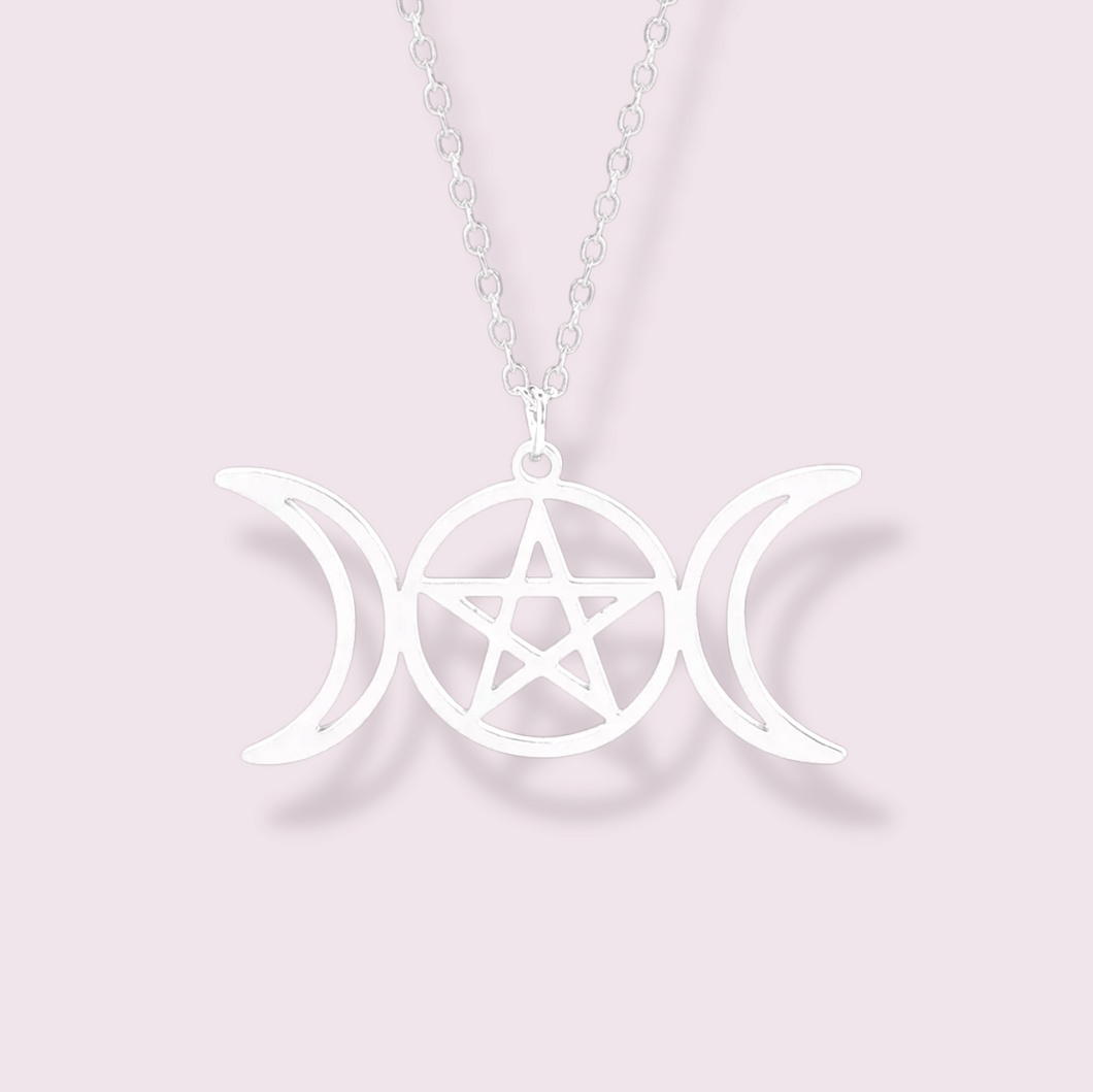 A symbol of protection and connected to the moon goddess. A unique gift for those who are drawn to witchcraft and spirituality. Pendant Size Roughly 1.5x3.5cm. Material: zinc alloy