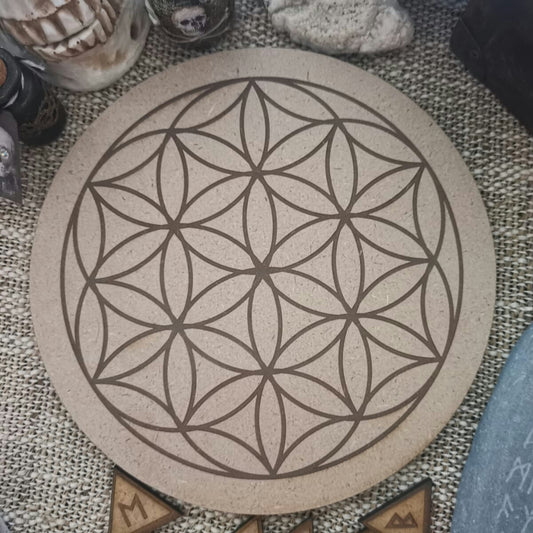 Size roughly 17.2cm. Material: mdf. Proudly South African; locally made by Thingi 